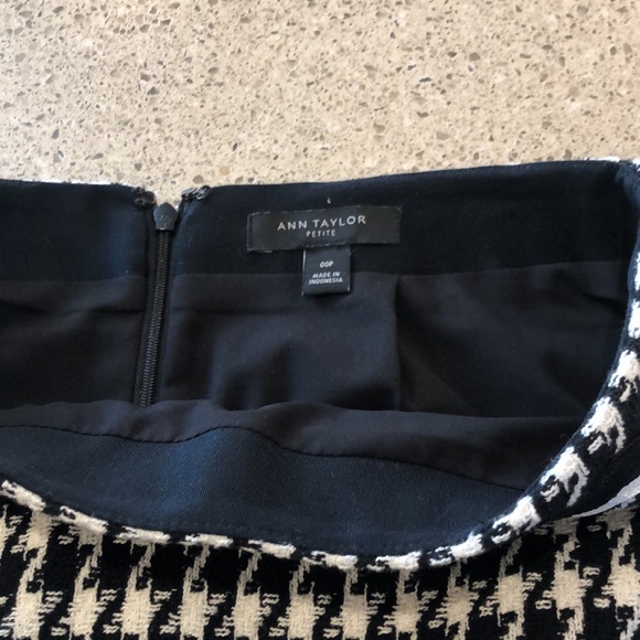 Ann Taylor Women’s Skirt Houndstooth White/Black - Picture 4 of 4